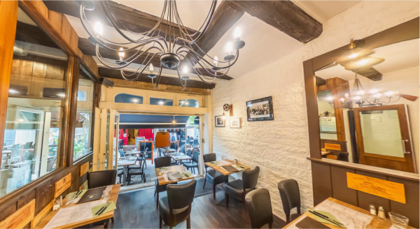 Restaurant Du Mont Rivel - restaurant CHAMPAGNOLE