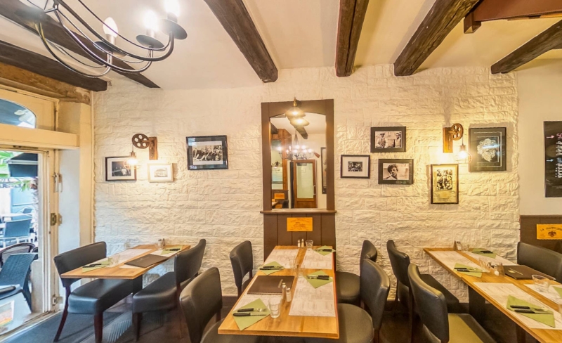 Le restaurant - Restaurant Du Mont Rivel - restaurant CHAMPAGNOLE